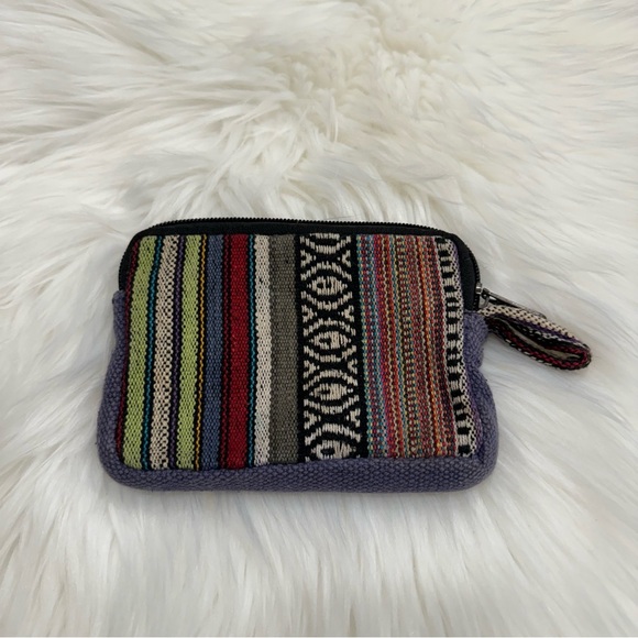 Striped Stylish Mini Coin Purse With Zipper - Picture 3 of 10